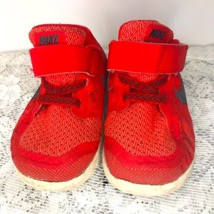 Nike toddler shoes